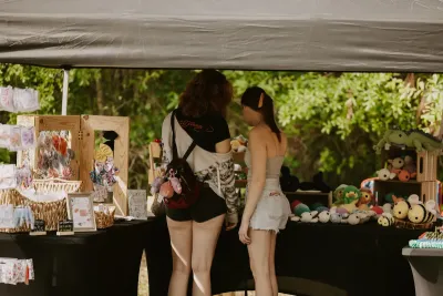 Shoppers at Three Rivers Arts Festival